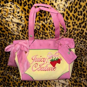 NWT Viral Juicy Couture Exclusive Yellow Iris Retro Strawberry Daydreamer Tote